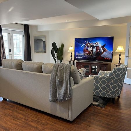 Cozy Lovely Ravine Facing Suite. Mississauga Exteriör bild