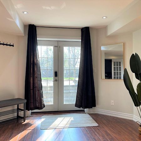 Cozy Lovely Ravine Facing Suite. Mississauga Exteriör bild