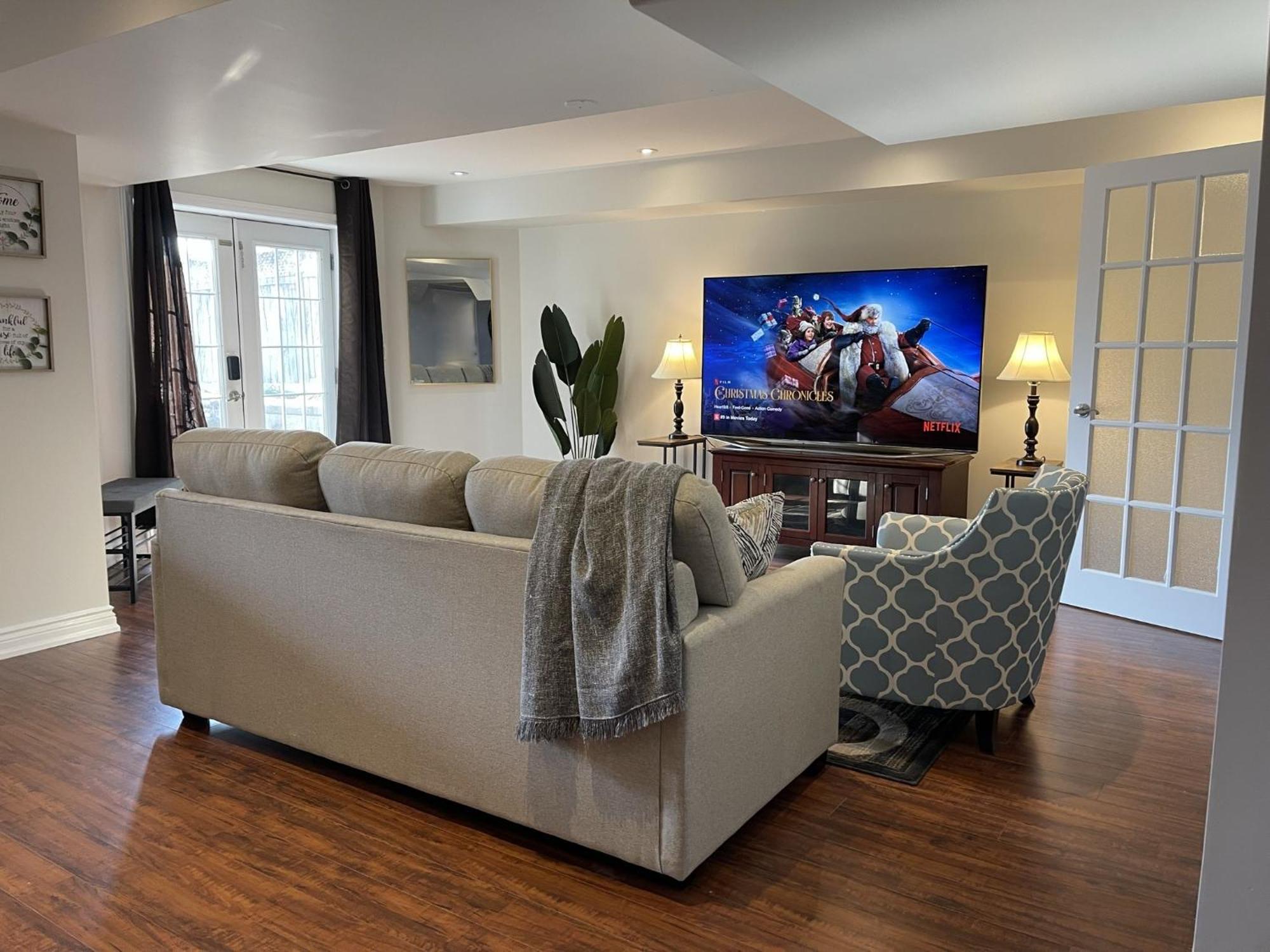 Cozy Lovely Ravine Facing Suite. Mississauga Exteriör bild