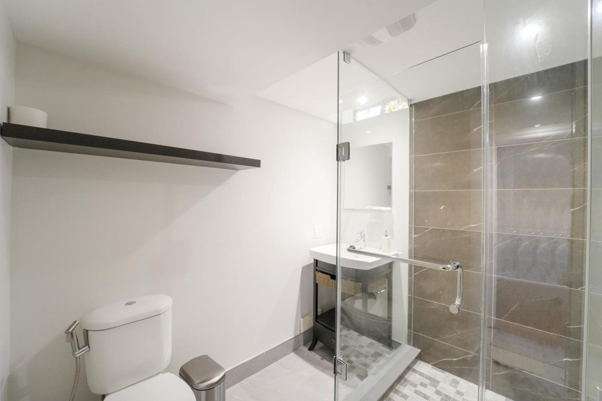 Cozy Lovely Ravine Facing Suite. Mississauga Exteriör bild