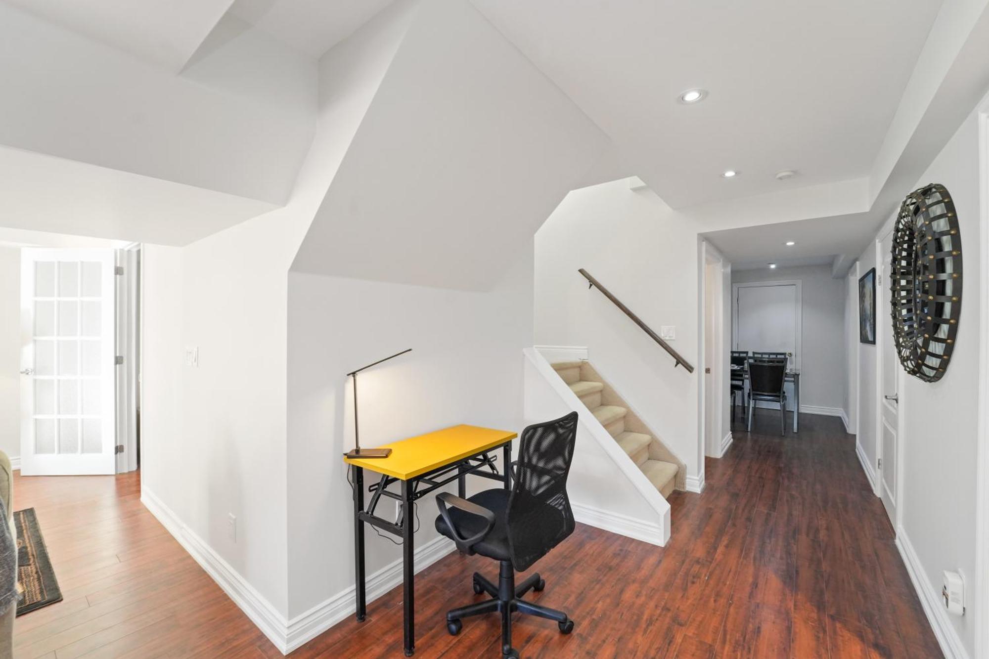 Cozy Lovely Ravine Facing Suite. Mississauga Exteriör bild