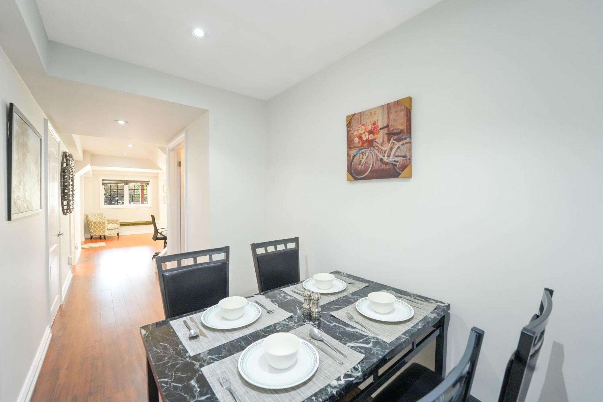 Cozy Lovely Ravine Facing Suite. Mississauga Exteriör bild